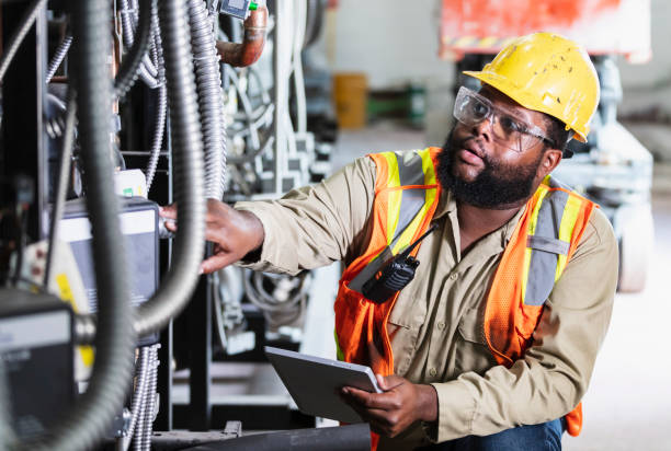 Best Circuit Breaker Repair  in Edwardsville, KS